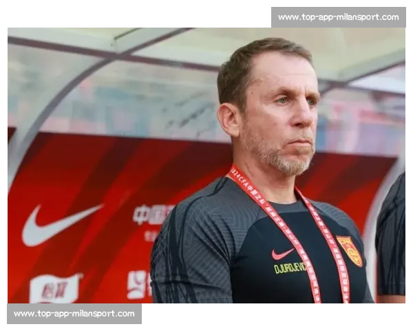 国足选帅正式启动！官网将发布全球招聘公告，久尔杰维奇代理出征东亚杯